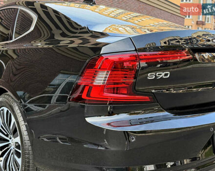 Черный Вольво С90, объемом двигателя 1.97 л и пробегом 120 тыс. км за 33990 $, фото 12 на Automoto.ua
