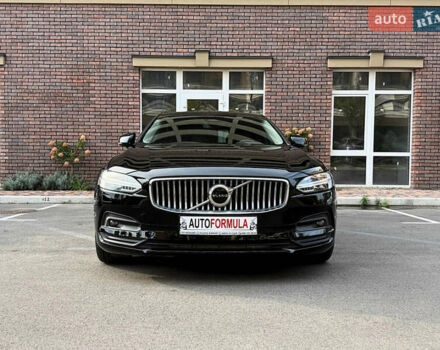 Черный Вольво С90, объемом двигателя 1.97 л и пробегом 120 тыс. км за 33990 $, фото 1 на Automoto.ua