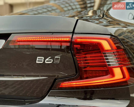 Черный Вольво С90, объемом двигателя 1.97 л и пробегом 121 тыс. км за 33490 $, фото 20 на Automoto.ua