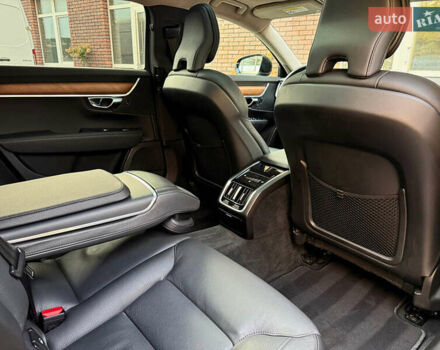 Черный Вольво С90, объемом двигателя 1.97 л и пробегом 120 тыс. км за 33990 $, фото 37 на Automoto.ua