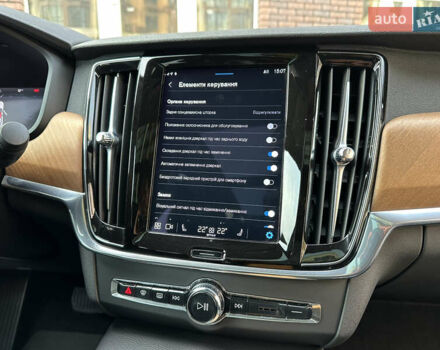 Черный Вольво С90, объемом двигателя 1.97 л и пробегом 121 тыс. км за 33490 $, фото 31 на Automoto.ua