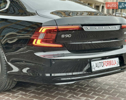 Черный Вольво С90, объемом двигателя 1.97 л и пробегом 121 тыс. км за 33490 $, фото 15 на Automoto.ua