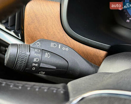 Черный Вольво С90, объемом двигателя 1.97 л и пробегом 120 тыс. км за 33990 $, фото 24 на Automoto.ua