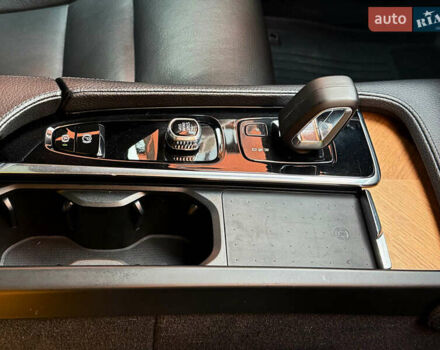 Черный Вольво С90, объемом двигателя 1.97 л и пробегом 120 тыс. км за 33990 $, фото 30 на Automoto.ua