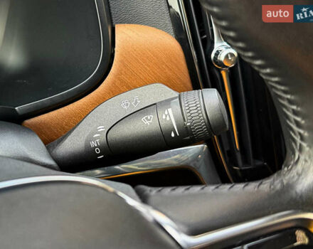 Черный Вольво С90, объемом двигателя 1.97 л и пробегом 120 тыс. км за 33990 $, фото 25 на Automoto.ua