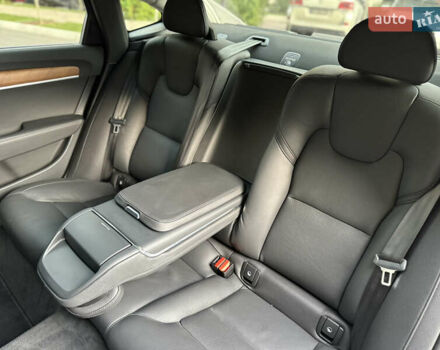 Черный Вольво С90, объемом двигателя 1.97 л и пробегом 121 тыс. км за 33490 $, фото 36 на Automoto.ua