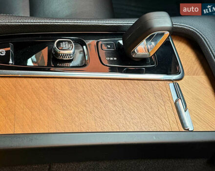 Черный Вольво С90, объемом двигателя 1.97 л и пробегом 120 тыс. км за 33990 $, фото 29 на Automoto.ua