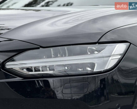 Черный Вольво С90, объемом двигателя 2 л и пробегом 19 тыс. км за 50950 $, фото 7 на Automoto.ua