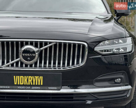 Черный Вольво С90, объемом двигателя 2 л и пробегом 19 тыс. км за 50950 $, фото 6 на Automoto.ua