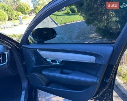 Черный Вольво С90, объемом двигателя 1.97 л и пробегом 17 тыс. км за 50500 $, фото 7 на Automoto.ua
