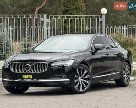 Черный Вольво С90, объемом двигателя 2 л и пробегом 19 тыс. км за 50950 $, фото 1 на Automoto.ua