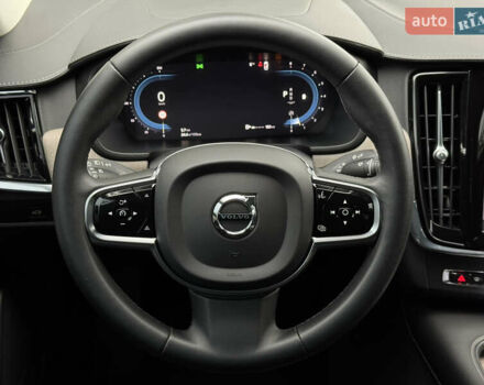 Черный Вольво С90, объемом двигателя 2 л и пробегом 19 тыс. км за 50950 $, фото 36 на Automoto.ua