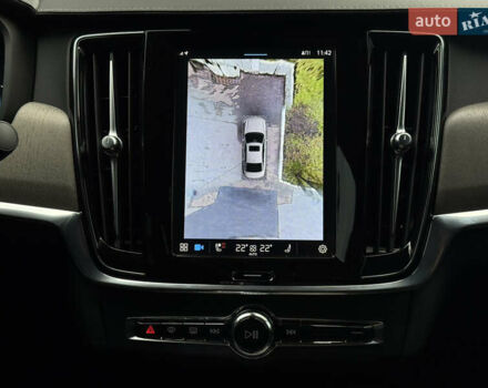 Черный Вольво С90, объемом двигателя 2 л и пробегом 19 тыс. км за 50950 $, фото 41 на Automoto.ua