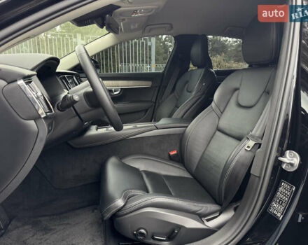 Черный Вольво С90, объемом двигателя 2 л и пробегом 19 тыс. км за 50950 $, фото 48 на Automoto.ua