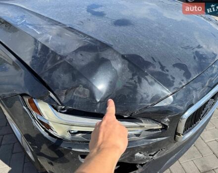 Черный Вольво С90, объемом двигателя 1.97 л и пробегом 257 тыс. км за 9900 $, фото 1 на Automoto.ua