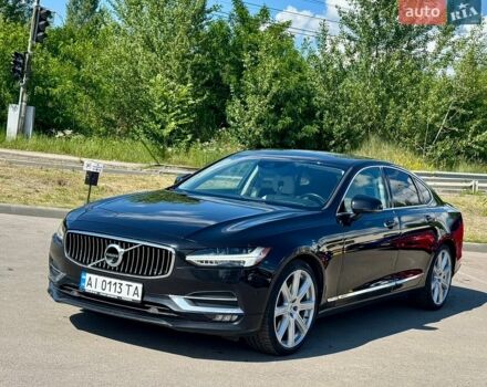 Черный Вольво С90, объемом двигателя 1.97 л и пробегом 170 тыс. км за 22500 $, фото 1 на Automoto.ua