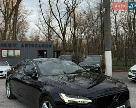 Черный Вольво С90, объемом двигателя 1.97 л и пробегом 184 тыс. км за 17000 $, фото 1 на Automoto.ua