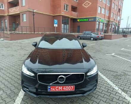 Черный Вольво С90, объемом двигателя 2 л и пробегом 120 тыс. км за 21500 $, фото 1 на Automoto.ua