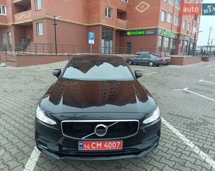 Черный Вольво С90, объемом двигателя 2 л и пробегом 120 тыс. км за 21500 $, фото 1 на Automoto.ua