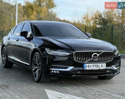 Вольво С90 2018 в Днепре (Днепропетровске) на Automoto.ua Черный Вольво С90, объемом двигателя 1.97 л и пробегом 60 тыс. км за 34999 $, фото 1 на Automoto.ua