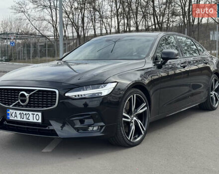 Чорний Вольво S90, об'ємом двигуна 1.97 л та пробігом 87 тис. км за 30000 $, фото 1 на Automoto.ua