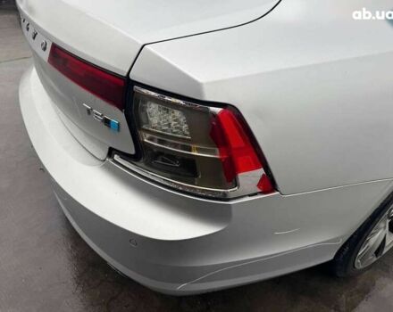 Вольво С90, объемом двигателя 2 л и пробегом 159 тыс. км за 15500 $, фото 4 на Automoto.ua