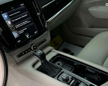 Вольво С90, объемом двигателя 2 л и пробегом 171 тыс. км за 27200 $, фото 12 на Automoto.ua