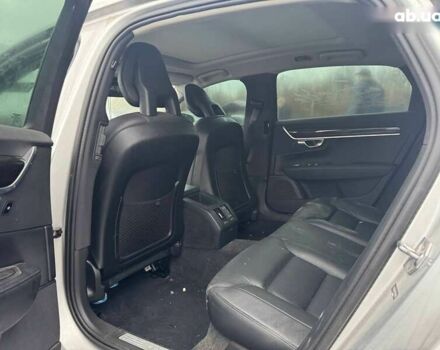 Вольво С90, объемом двигателя 2 л и пробегом 159 тыс. км за 15500 $, фото 15 на Automoto.ua