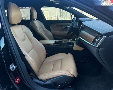 Вольво С90, объемом двигателя 0 л и пробегом 163 тыс. км за 32490 $, фото 18 на Automoto.ua