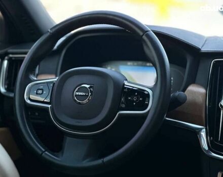 Вольво С90, объемом двигателя 0 л и пробегом 163 тыс. км за 32490 $, фото 29 на Automoto.ua