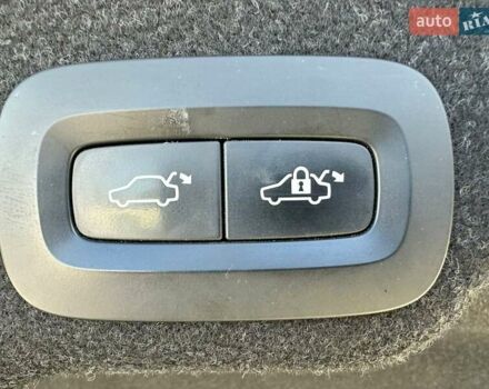 Вольво С90, объемом двигателя 1.97 л и пробегом 230 тыс. км за 18999 $, фото 29 на Automoto.ua