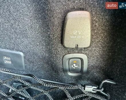 Вольво С90, объемом двигателя 1.97 л и пробегом 230 тыс. км за 18999 $, фото 30 на Automoto.ua