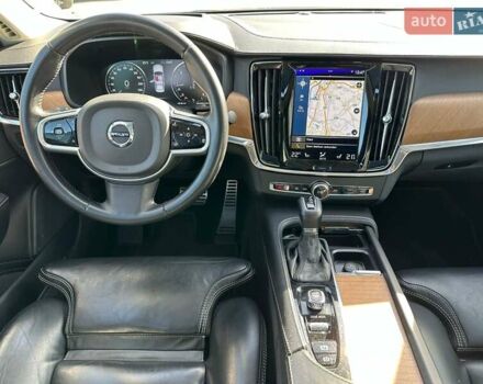 Вольво С90, объемом двигателя 1.97 л и пробегом 230 тыс. км за 18999 $, фото 15 на Automoto.ua