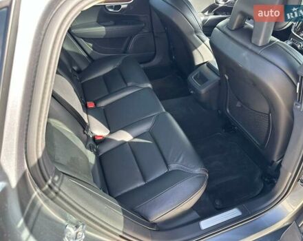 Вольво С90, объемом двигателя 1.97 л и пробегом 230 тыс. км за 18999 $, фото 12 на Automoto.ua