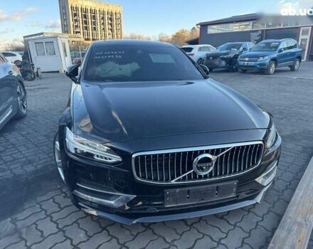 Вольво С90, объемом двигателя 2 л и пробегом 88 тыс. км за 16900 $, фото 5 на Automoto.ua