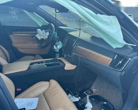 Вольво С90, объемом двигателя 2 л и пробегом 88 тыс. км за 16900 $, фото 6 на Automoto.ua