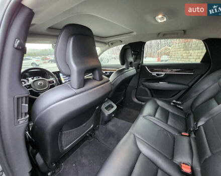 Серый Вольво С90, объемом двигателя 1.97 л и пробегом 196 тыс. км за 24500 $, фото 42 на Automoto.ua