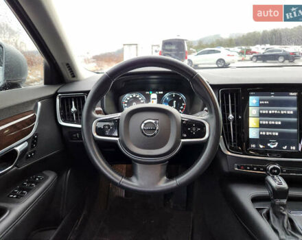 Серый Вольво С90, объемом двигателя 1.97 л и пробегом 196 тыс. км за 24500 $, фото 19 на Automoto.ua