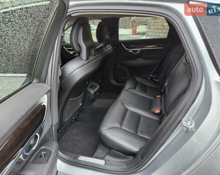 Серый Вольво С90, объемом двигателя 1.97 л и пробегом 196 тыс. км за 24500 $, фото 16 на Automoto.ua