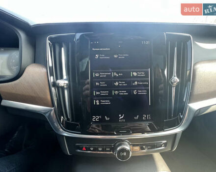 Вольво С90 2016 в Николаеве на Automoto.ua Серый Вольво С90, объемом двигателя 2 л и пробегом 75 тыс. км за 28500 $, фото 23 на Automoto.ua