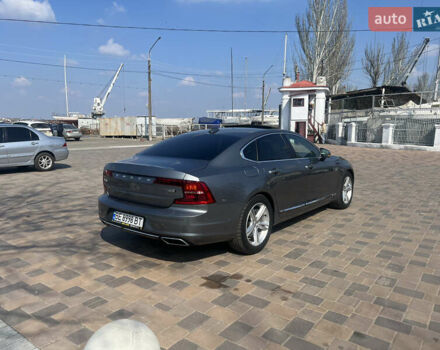 Вольво С90 2016 в Николаеве на Automoto.ua Серый Вольво С90, объемом двигателя 2 л и пробегом 75 тыс. км за 28500 $, фото 1 на Automoto.ua