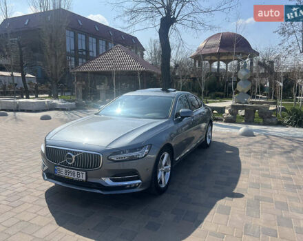 Вольво С90 2016 в Николаеве на Automoto.ua Серый Вольво С90, объемом двигателя 2 л и пробегом 75 тыс. км за 28500 $, фото 7 на Automoto.ua