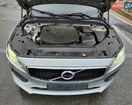 Серый Вольво С90, объемом двигателя 1.97 л и пробегом 196 тыс. км за 24500 $, фото 13 на Automoto.ua