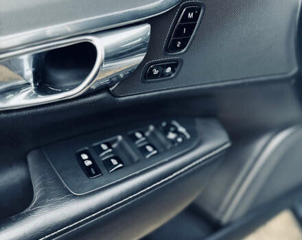 Сірий Вольво S90, об'ємом двигуна 1.97 л та пробігом 258 тис. км за 21200 $, фото 22 на Automoto.ua