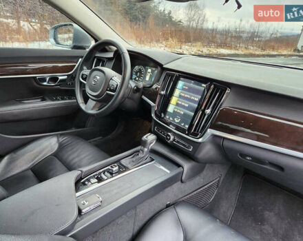 Серый Вольво С90, объемом двигателя 1.97 л и пробегом 196 тыс. км за 24500 $, фото 39 на Automoto.ua