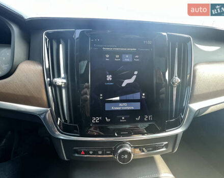 Вольво С90 2016 в Николаеве на Automoto.ua Серый Вольво С90, объемом двигателя 2 л и пробегом 75 тыс. км за 28500 $, фото 25 на Automoto.ua