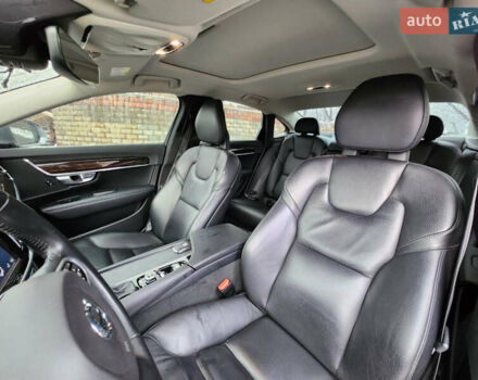 Серый Вольво С90, объемом двигателя 1.97 л и пробегом 196 тыс. км за 24500 $, фото 32 на Automoto.ua