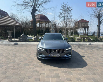 Вольво С90 2016 в Николаеве на Automoto.ua Серый Вольво С90, объемом двигателя 2 л и пробегом 75 тыс. км за 28500 $, фото 3 на Automoto.ua