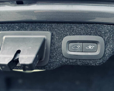 Сірий Вольво S90, об'ємом двигуна 1.97 л та пробігом 258 тис. км за 21200 $, фото 27 на Automoto.ua