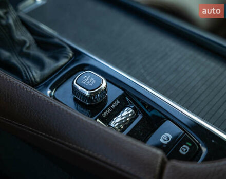 Вольво С90 2017 в Черновцах на Automoto.ua Серый Вольво С90, объемом двигателя 1.97 л и пробегом 189 тыс. км за 26900 $, фото 36 на Automoto.ua